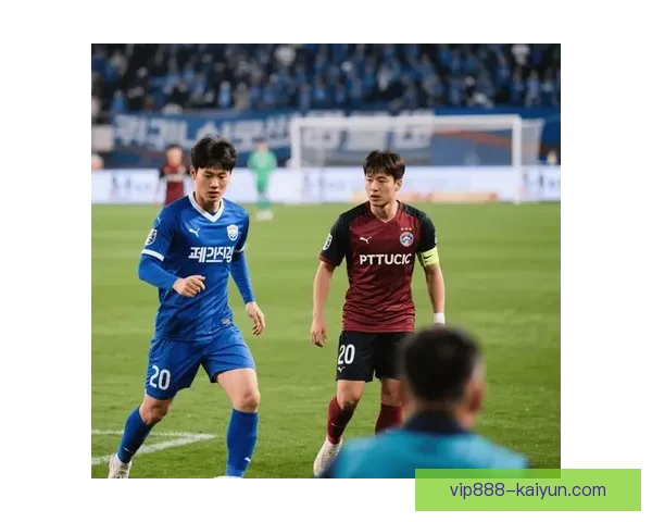 五大联赛话题榜持续火热，关注热点赛事与球队表现分析