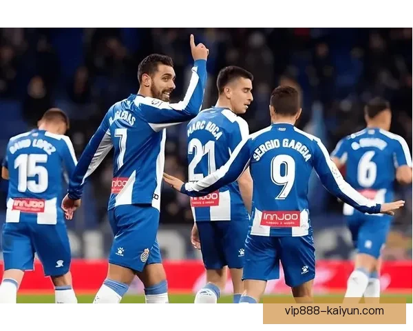 西甲本周比赛前瞻：各队争夺激烈，赛事形势值得关注