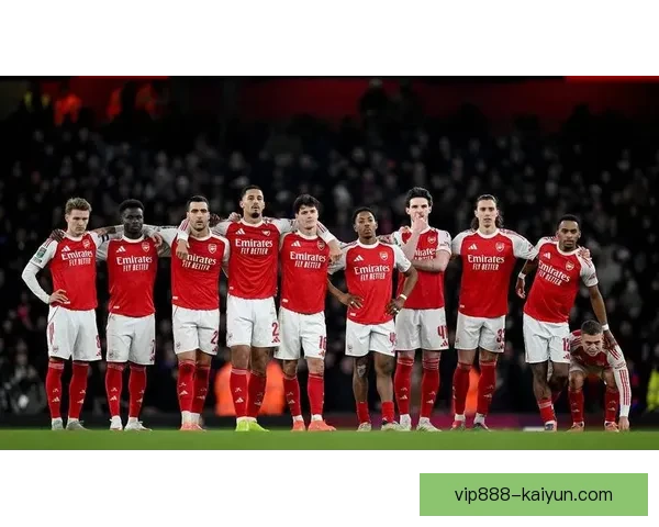 阿森纳队友眼中真实的Saka表现稳健，展现出强大的竞争力和团队意识