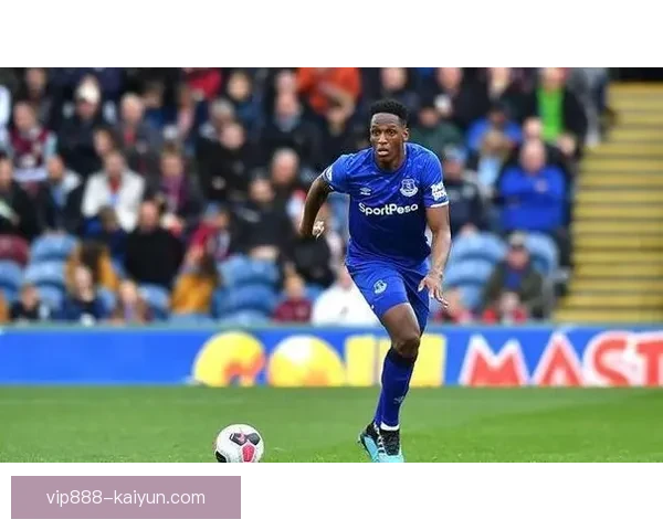 埃弗顿战术调整能力近期表现稳健，竞争力持续提升显灵活